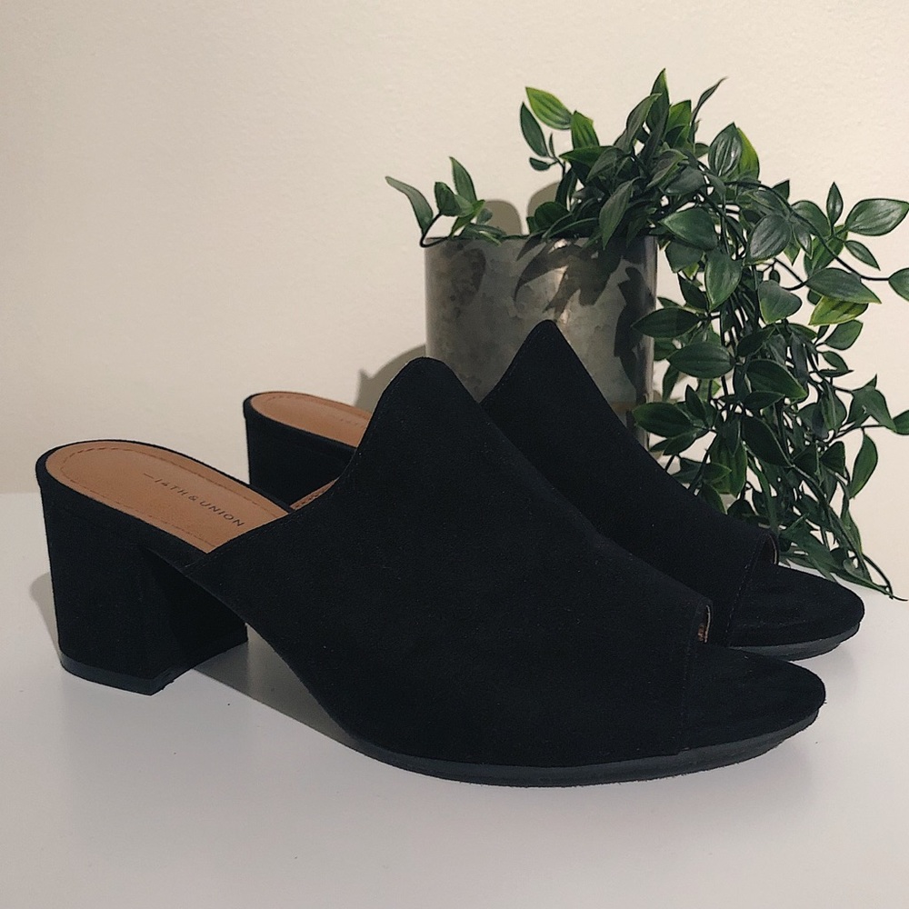 14th & Union Faux Suede Slide Black Block 2 inch Heel Shoe 7M
